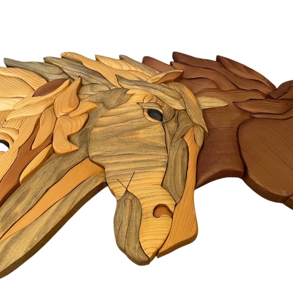 INTARSIA WOODCRAFTS WOODEN SCULPTED WALL ART 3 HORSE HEAD - Picture 4 of 9